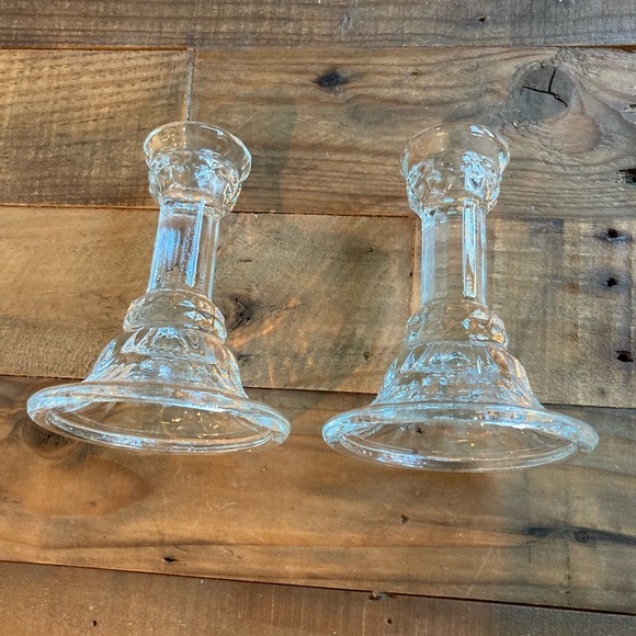 Clear glass candle holders - Picture 2 of 7